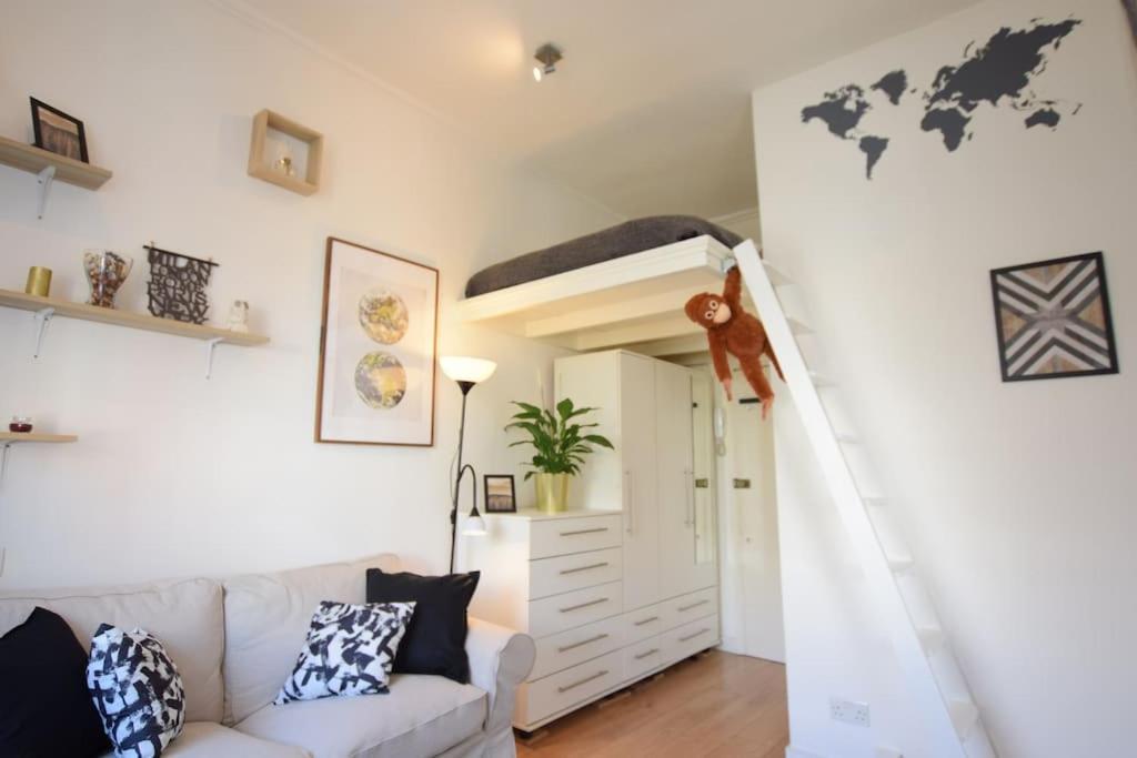 לונדון Stylish Studio Apartment Camden מראה חיצוני תמונה